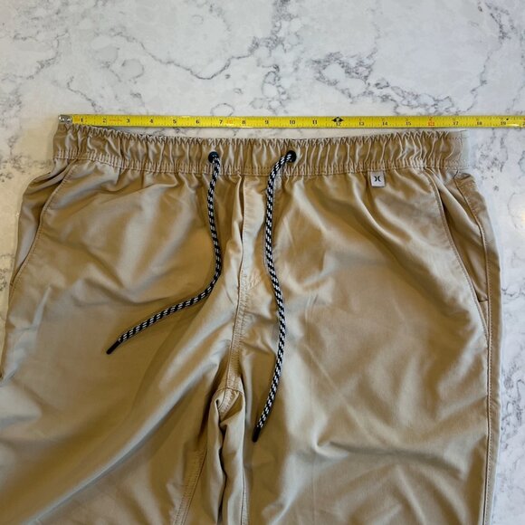 Men's XL Hurley Khaki Tapered Fit Tech Jogger - Picture 2 of 7